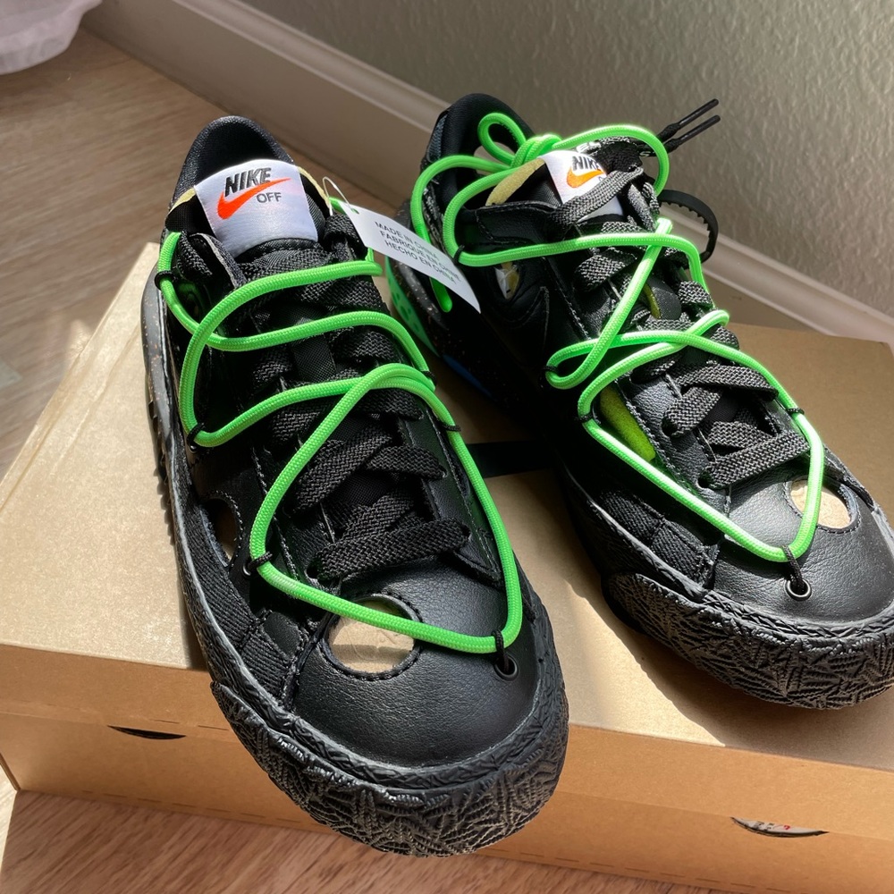 Nike x Offwhite Blazer Low ‘77 “Black & Electro Green” sneaker